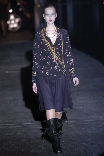 Look 12